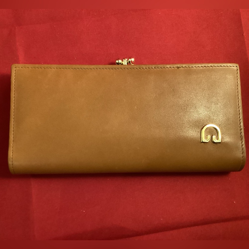 Leather wallet Cambridge by Buxton